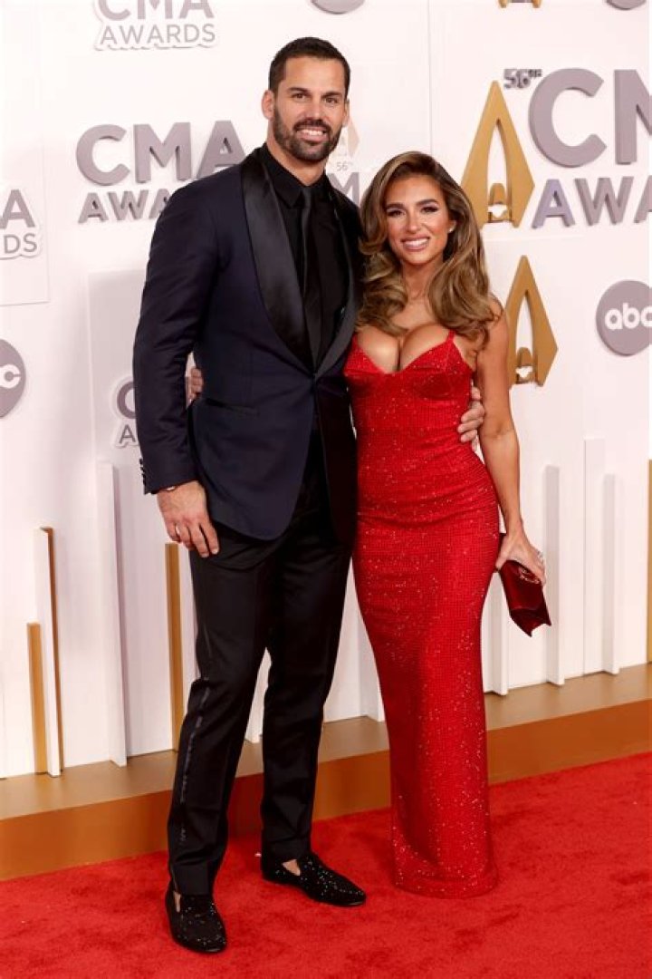 Unveiling The Secrets Of Jessie James Decker's Height And Weight